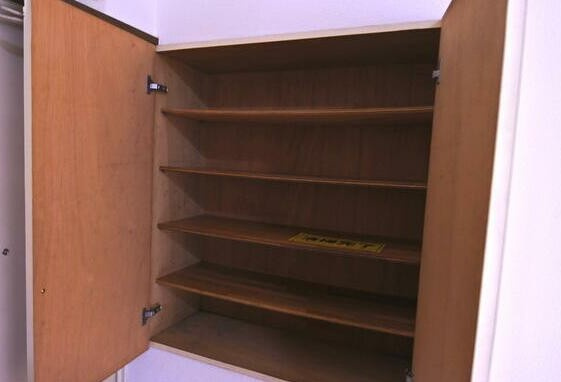 小平市小川町１丁目のアパートの収納