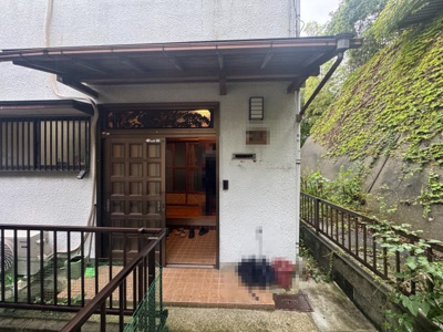 【玄関】 | 横須賀市船越町　2階建　5DK