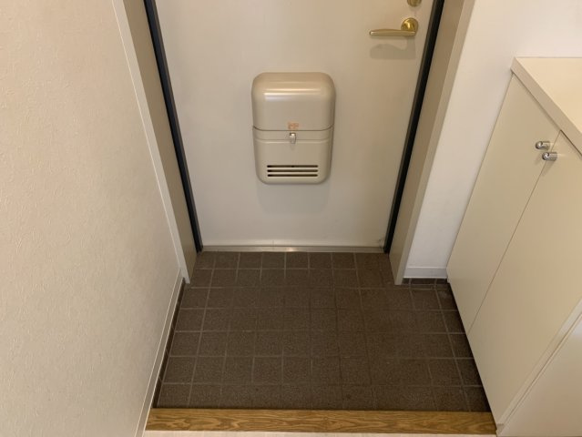 【玄関】 | ※別部屋写真