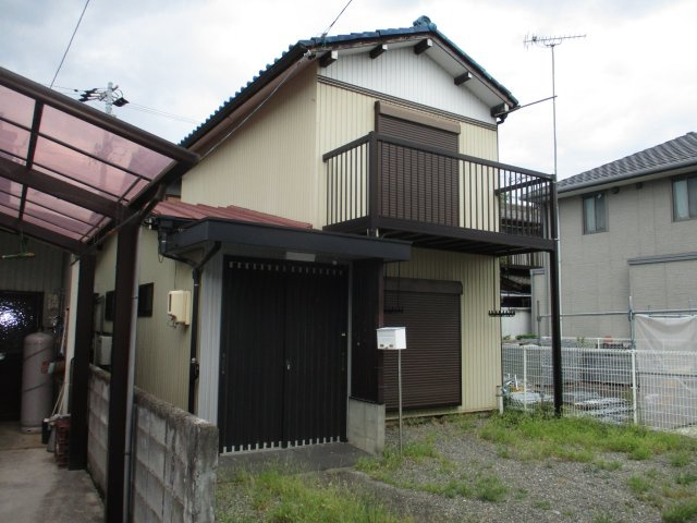 西改田松の木戸建の外観