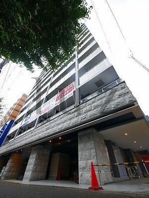 ガーラステーション横濱大通り公園の外観
