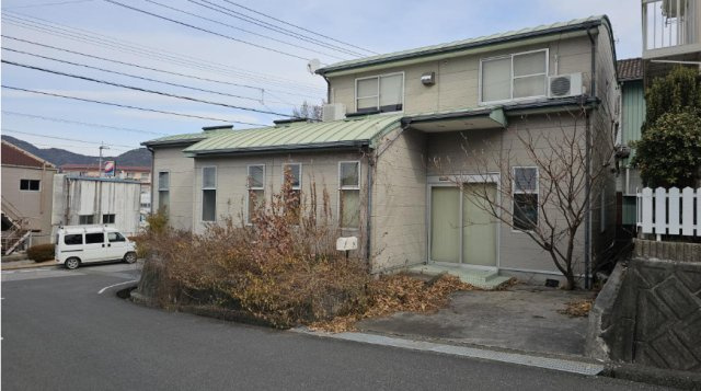 「角地」高知市瀬戸南町2丁目　中古一戸建て