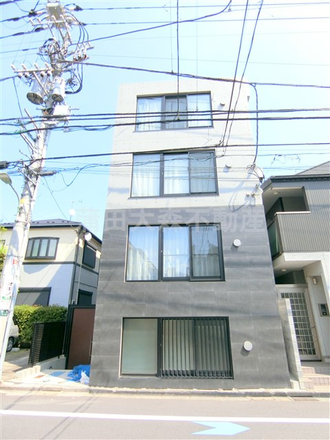 ヴァンテジオ蒲田の外観|2018年2月築　RC鉄筋コンクリート造地上4階建て総戸数20戸Wi-Fiインターネット
東京都大田区蒲田1丁目　京浜東北線蒲田駅、京急本線梅屋敷駅、京急蒲田駅徒歩圏内！