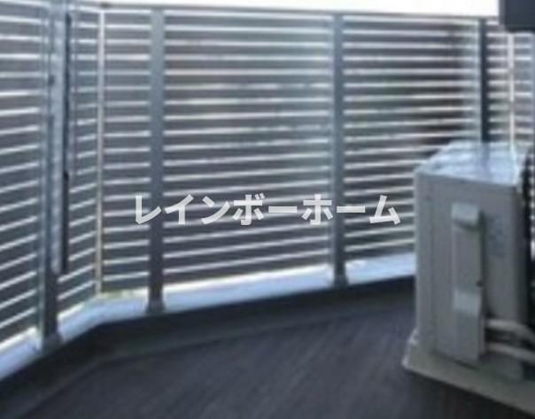 AXAS練馬北町のバルコニー