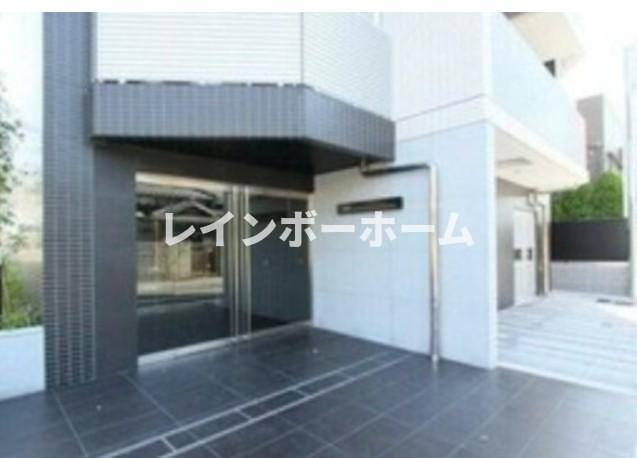 AXAS練馬北町のエントランス
