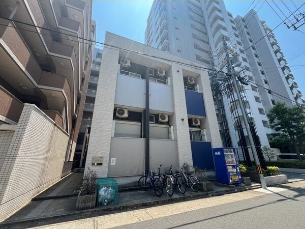 リブラ金山の外観