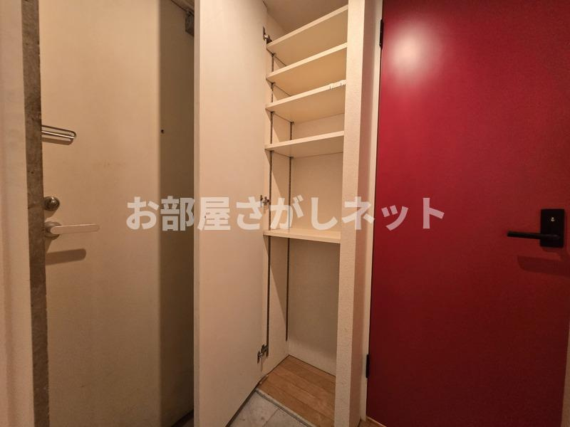 MODULOR中野新橋WEST【おとり物件なし】#学生・社会人にオススメ！初期費用分割払いOK！の収納