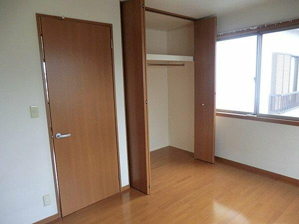 ハレルアナの洋室