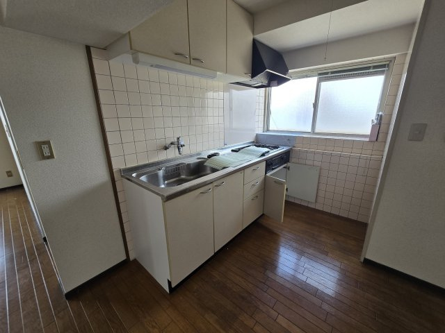 アーバン東海Ⅱ　A棟のキッチン