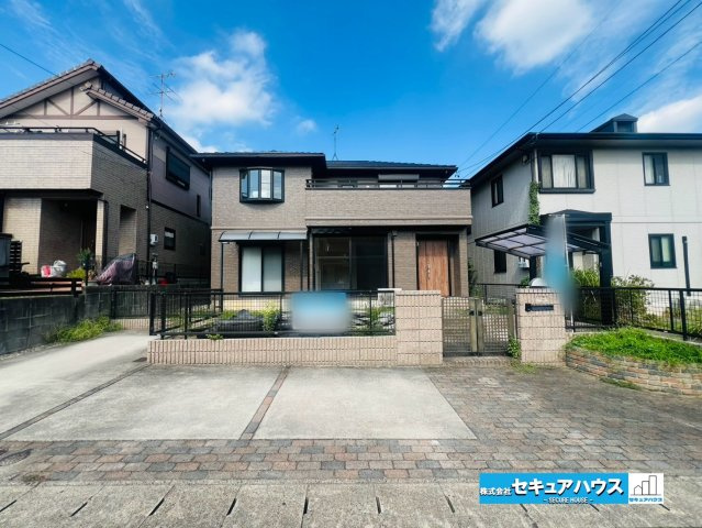 【中古住宅】愛知郡東郷町兵庫2丁目の外観|事前予約にて現地ご見学いただけます！お気軽にお問い合わせください♪
■株式会社　セキュアハウス■
住宅ローンに強く、知識、経験豊富なスタッフ在籍
お客様に寄り添い、ご成約後もサポート致します。　　　　