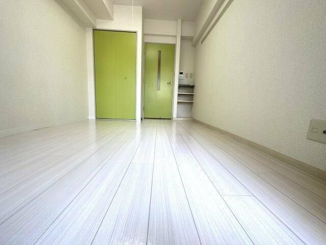 【寝室】