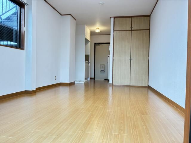 アメニティー北浦の居間・リビング|同間取り別部屋の参考写真です。
