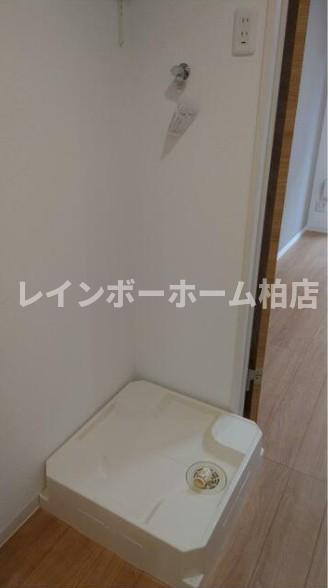 特典：仲介手数料が50％OFFです‼の設備|室内洗濯機置き場です