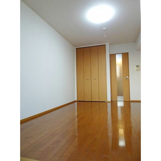 メゾンさつきの寝室|最上階・南向き・日当たり良好