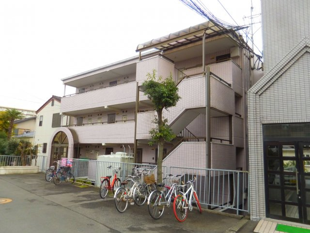サンハイツ殿町の外観
