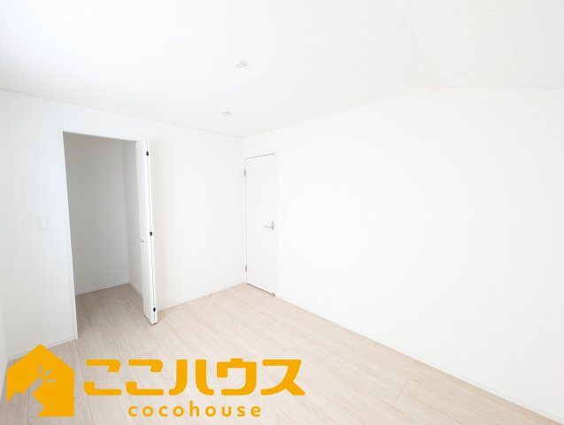 沖縄市胡屋第1　クレイドルガーデン　新築戸建て　全13棟　9号棟の子供部屋|子供部屋6帖
