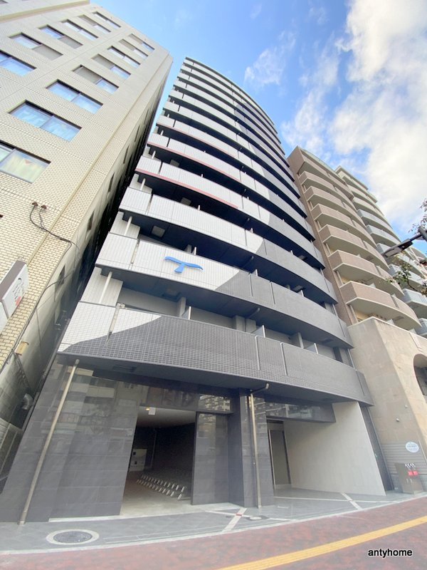 セレニテ難波リアン　仲介手数料無料の外観