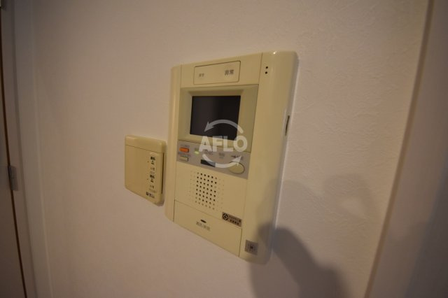 サンメゾン谷町セイスアヴェニータのセキュリティ|サンメゾン谷町セイスアヴェニータ　モニター付きインターホン