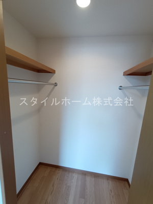 【収納】 | コーポシーダーローズ | 別部屋写真です。