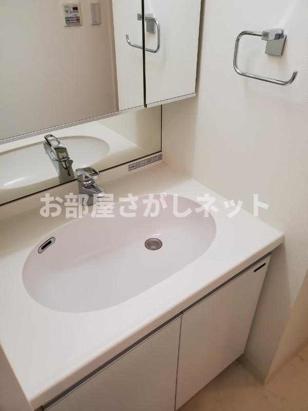 ダイナシティ西新宿【おとり物件なし】#学生・社会人にオススメ！初期費用分割払いOK！の洗面所