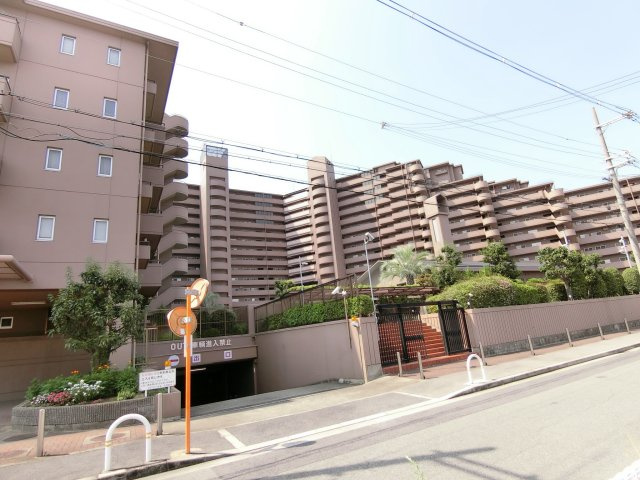 メゾンドール堺の外観|お家探しを始めてみようと思われたら是非【イエストア】までお気軽にご相談下さいませ♪