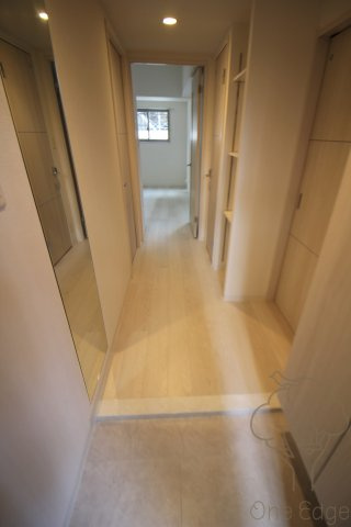 ドゥ セレニテの玄関