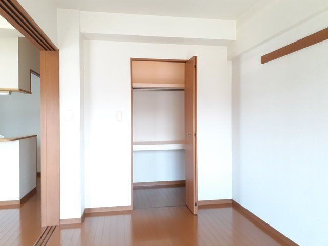 ＳｕｎＥａｓｔ大橋の収納