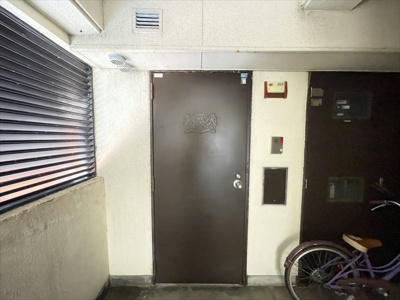  | ライオンズマンション泊第3