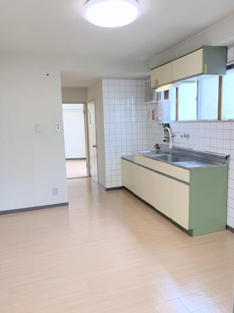 中村南石井貸家のその他