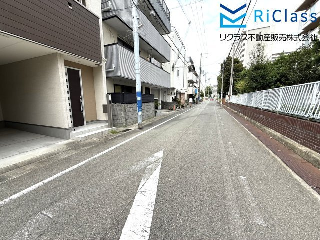 中古戸建　神戸市長田区御蔵通3丁目の前面道路含む現地写真|前面道路含む現地写真です