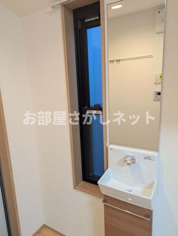 アーバンプレイス落合南長崎【おとり物件なし】#学生・社会人にオススメ！初期費用分割払いOK！の独立洗面台