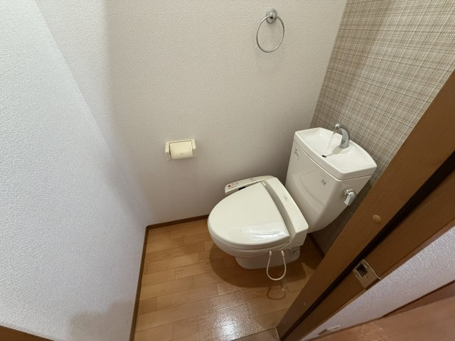 【トイレ】 | グランサイレンス A