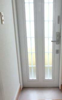 ロッシェル東林間Ⅲの玄関
