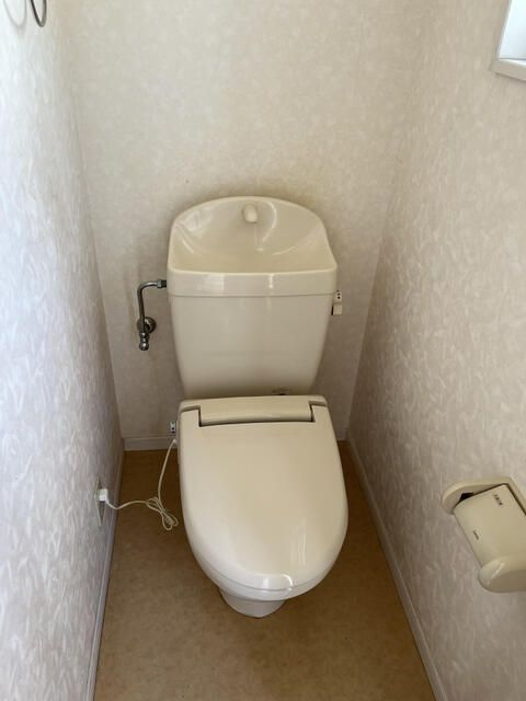 ロッシェル東林間Ⅲのトイレ