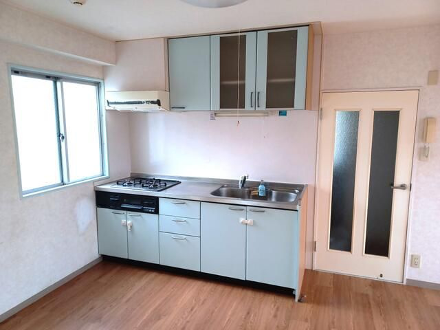 横浜市緑区東本郷４丁目の賃貸マンションのキッチン