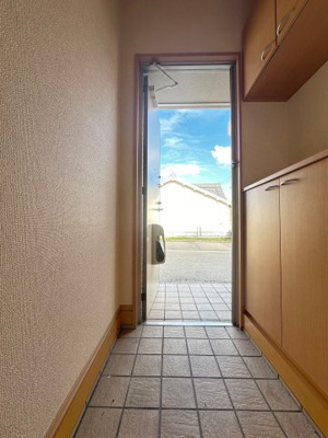 【玄関】 | calme court津之江C棟