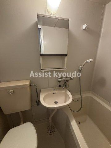ウッドクレスト・Uの洗面所|※別号室の参考写真です