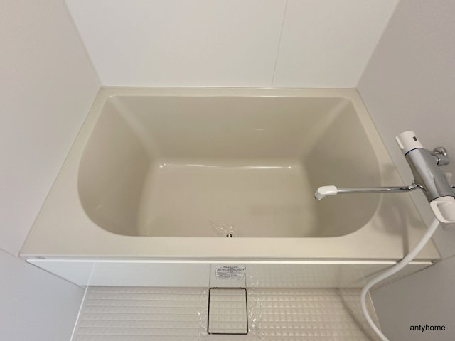 フォレステージュ北堀江　仲介手数料無料の浴室