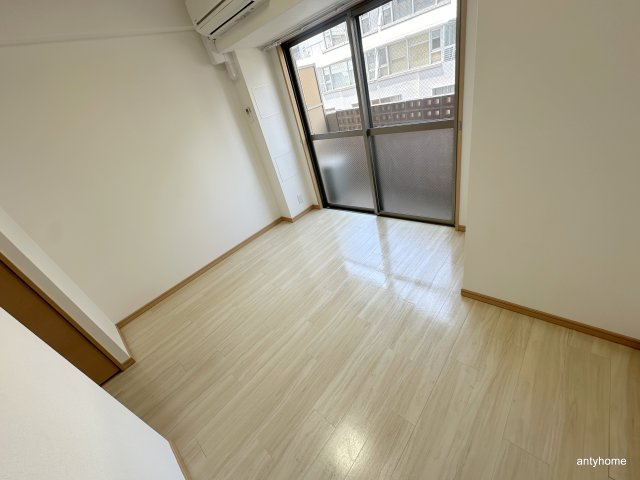 フォレステージュ北堀江　仲介手数料無料の寝室