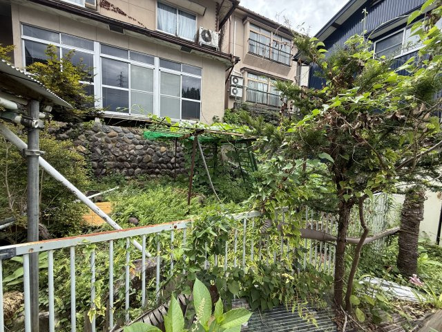 2026/8/31NEW　戸建　高山市長坂町　980万の庭