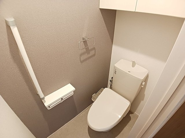 ニューローズつくばＡ棟のトイレ|コンパクトで使いやすいトイレです