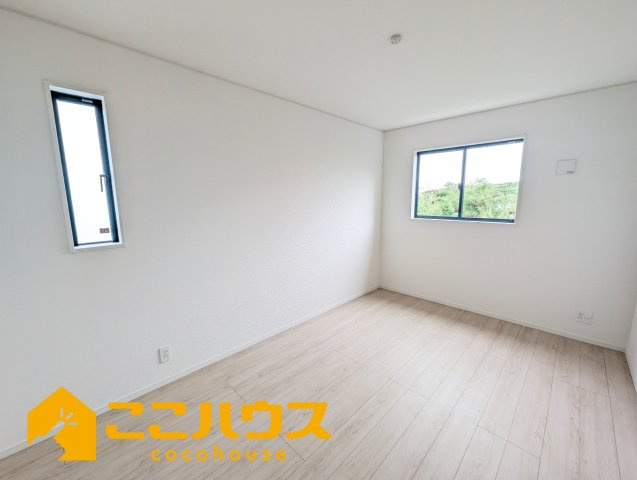 沖縄市胡屋第1　クレイドルガーデン　新築戸建て　全13棟　11号棟の洋室|洋室6.7帖
