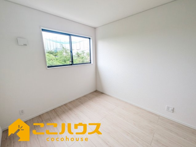 沖縄市胡屋第1　クレイドルガーデン　新築戸建て　全13棟　11号棟の子供部屋|子供部屋5.7帖

