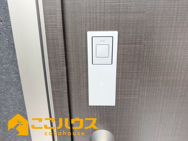 沖縄市胡屋第1　クレイドルガーデン　新築戸建て　全13棟　11号棟の防犯設備|タッチキー
