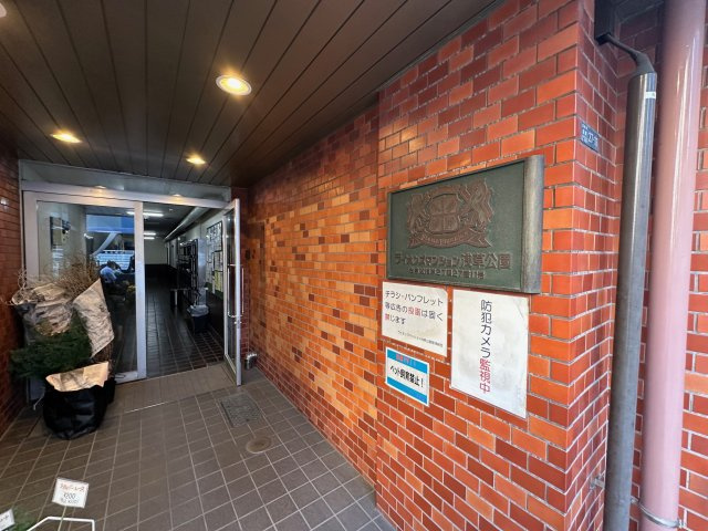 ライオンズマンション浅草公園のエントランス