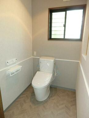 高知市潮見台３丁目の中古一戸建のその他|介護やお子様のトイレ練習など補助しやすい広さのあるトイレです。