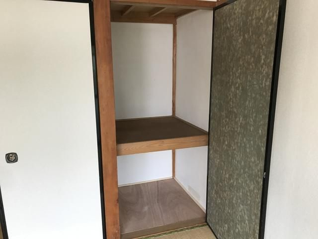 コーポくすもとの収納