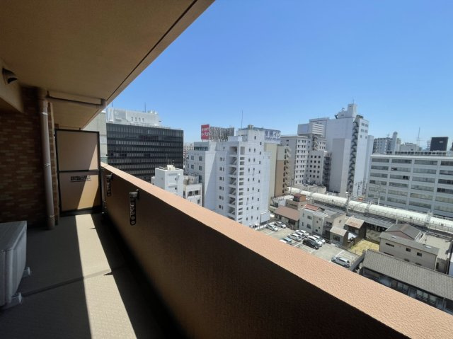 ダイアパレス西内町のバルコニー