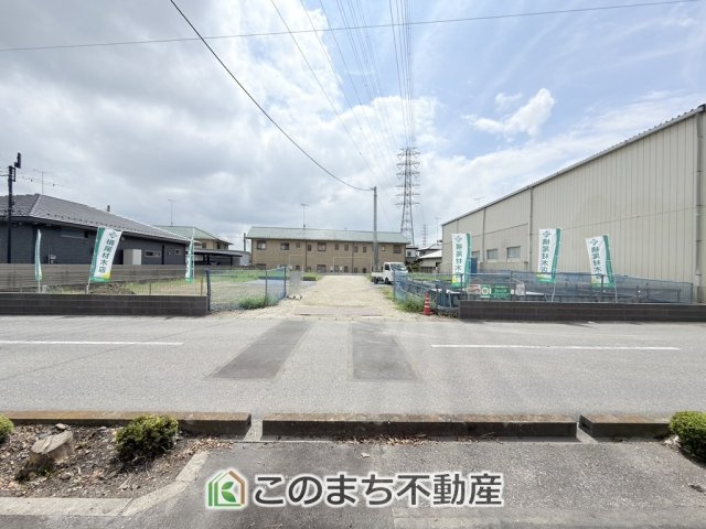 ワイウッドコート塩谷郡高根沢町光陽台第1の外観|建築中現地写真（同社施工の完成物件・モデルハウスがご見学できます）