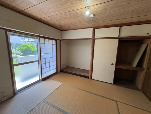 舞子台サニーハイツの和室